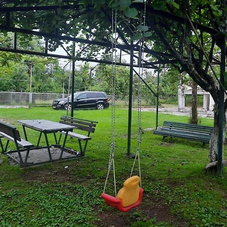 Kobuleti 4-Bedroom Apartment エクステリア 写真