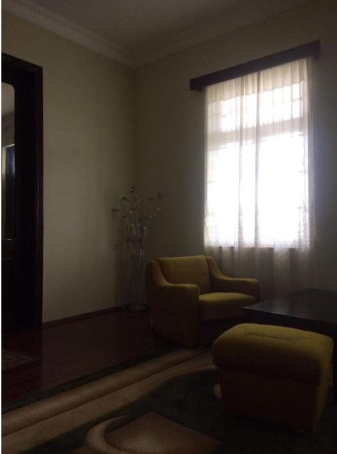 Kobuleti 4-Bedroom Apartment エクステリア 写真