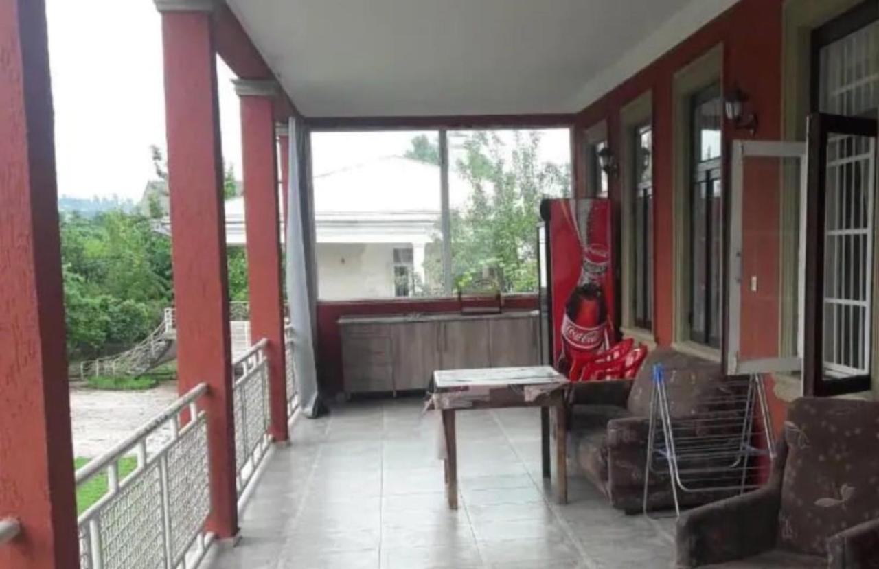 Kobuleti 4-Bedroom Apartment エクステリア 写真