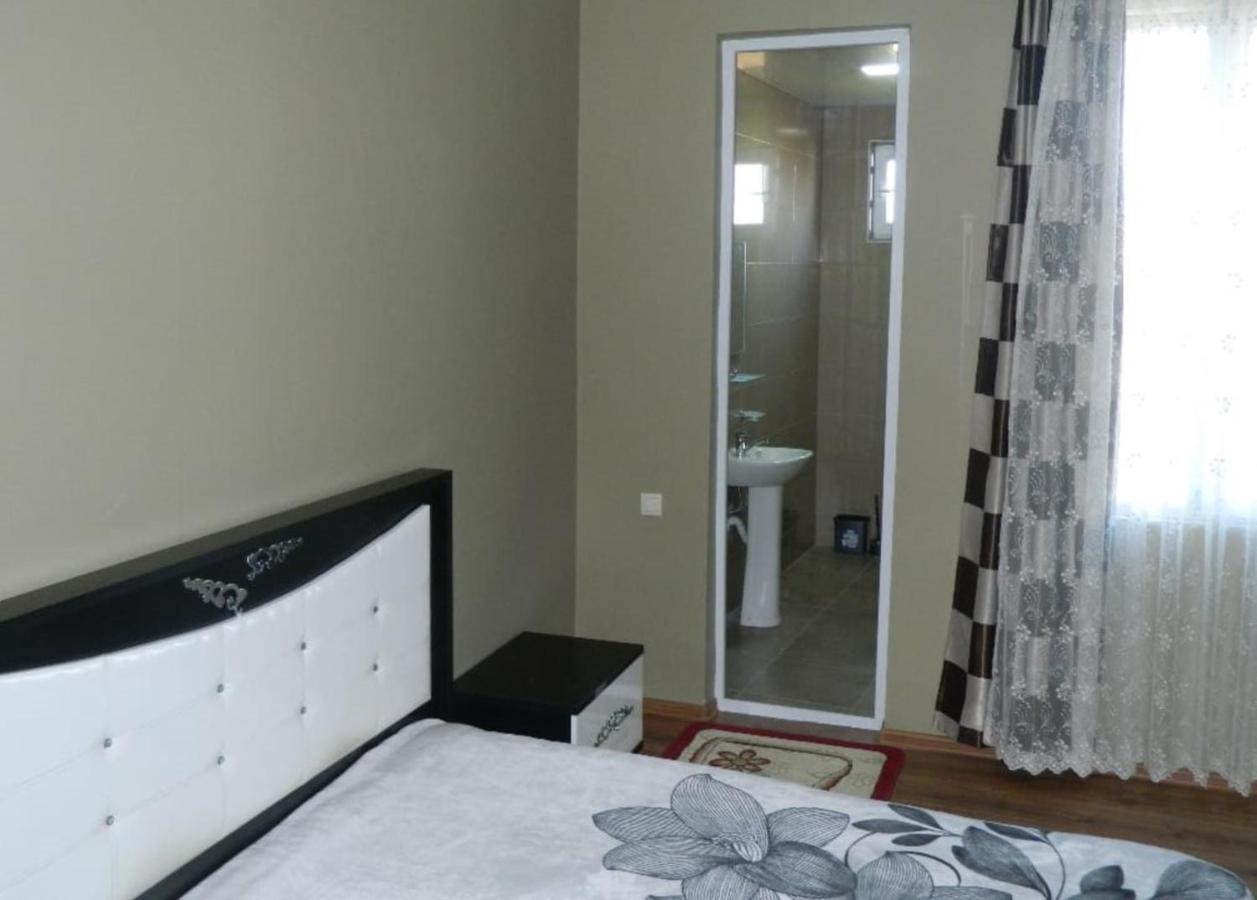 Kobuleti 4-Bedroom Apartment エクステリア 写真