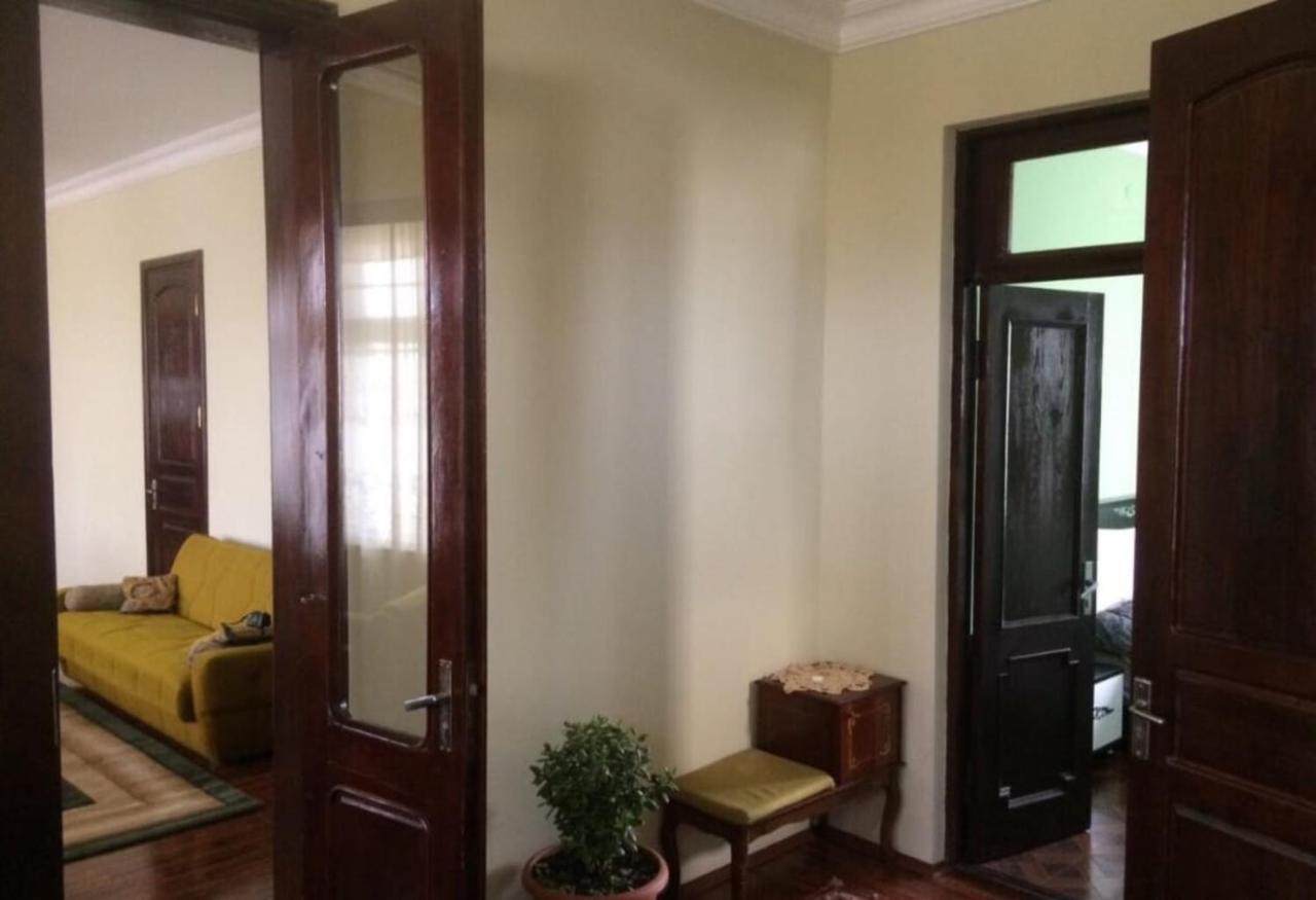 Kobuleti 4-Bedroom Apartment エクステリア 写真