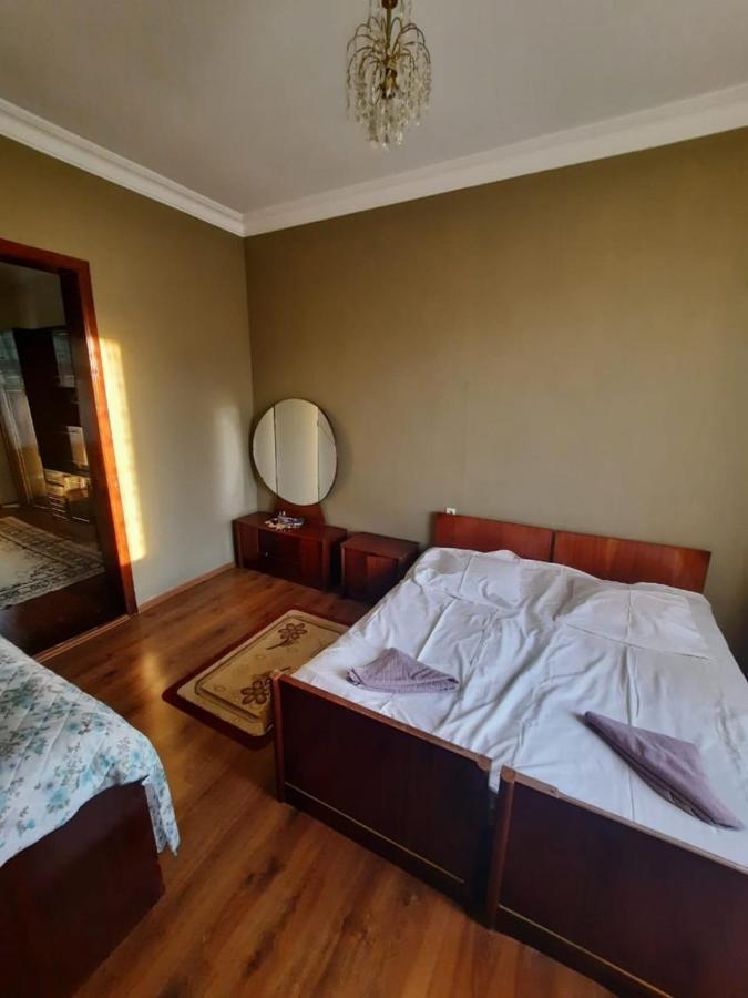 Kobuleti 4-Bedroom Apartment エクステリア 写真